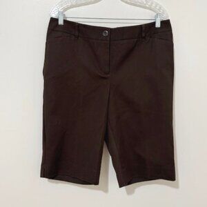 Chico's The Ultimate Fit Smooth Stretch Bermuda Short Cocoa Bean Size 2/Lrg